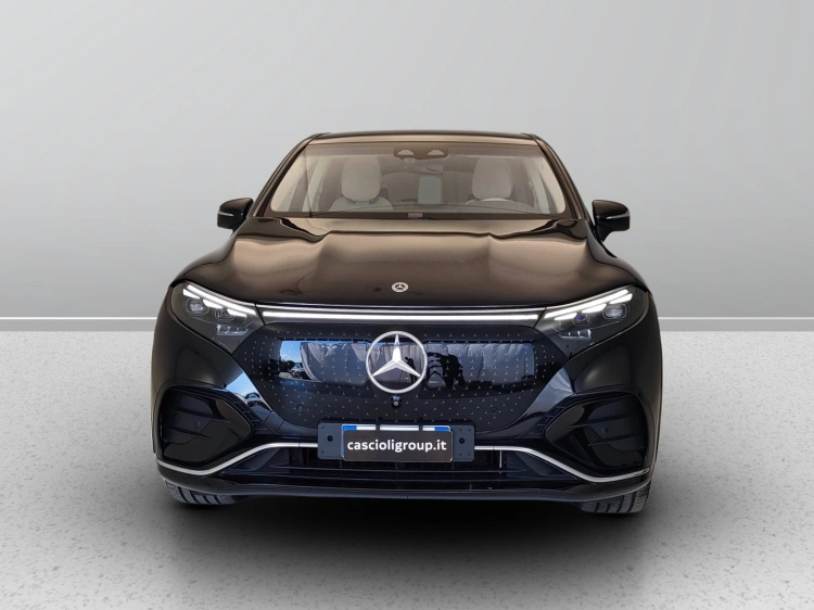 2 - Mercedes-Benz EQS Suv 450 AMG Line Business Class 4matic auto