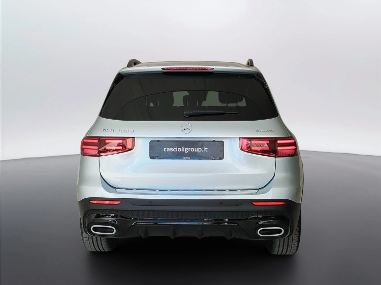 6 - Mercedes-Benz GLB 200 d AMG Line Advanced Plus 4matic auto 7p.ti
