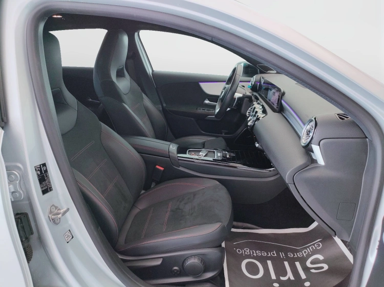 14 - Mercedes-Benz Classe A 180 d AMG Line Advanced Plus auto