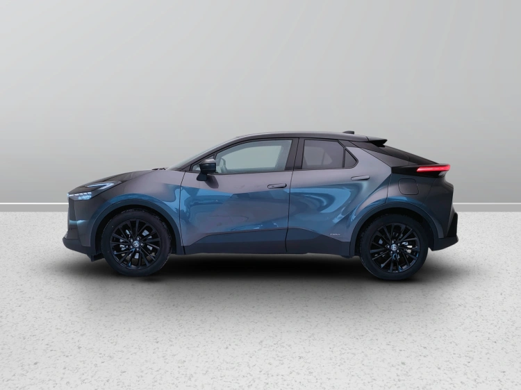 3 - Toyota C-HR C-HR 2.0 hev GR Sport awd e-cvt