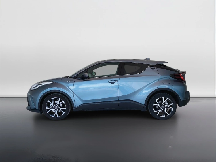 8 - Toyota C-HR C-HR 1.8h Trend e-cvt