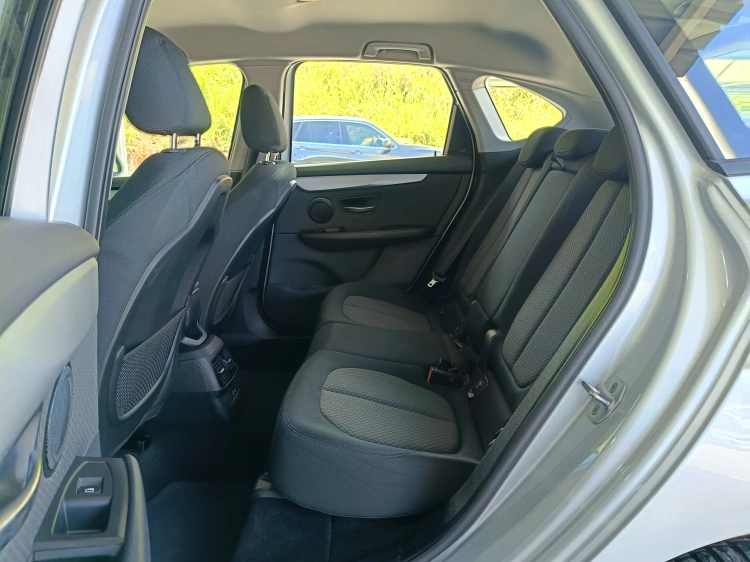 9 - BMW Serie 2 216d Active Tourer Advantage