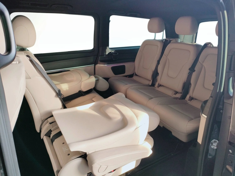 9 - Mercedes-Benz Classe V Extralong 250 d Avantgarde auto