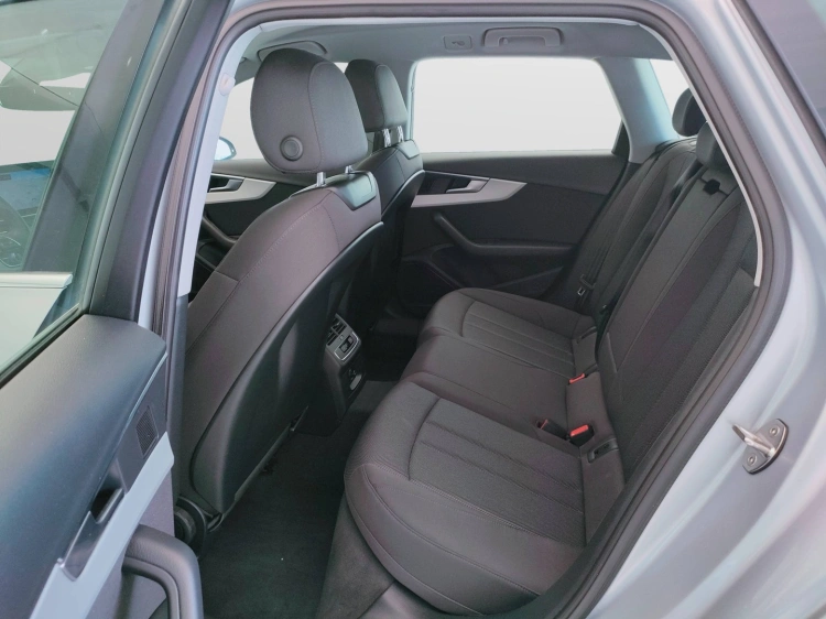 11 - Audi A4 A4 Avant 40 2.0 tdi mhev Business Advanced quattro 204cv s-t