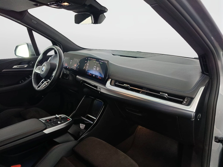 10 - BMW Serie 2 218d Active Tourer Msport auto