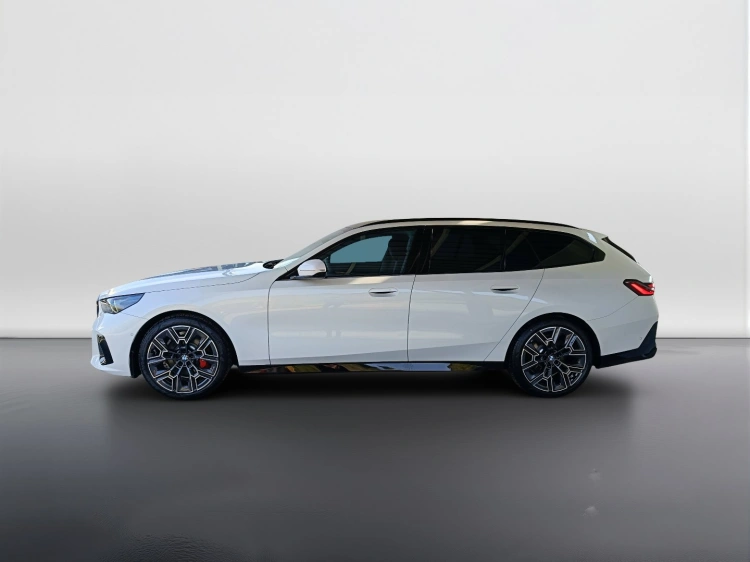 6 - BMW Serie 5 BMW 520d Touring