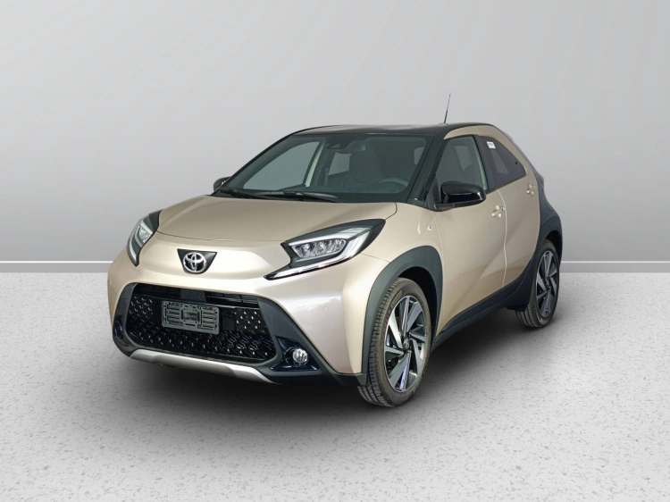 1 - Toyota AYGO X AYGO X 10B MT LOUNGE MY24