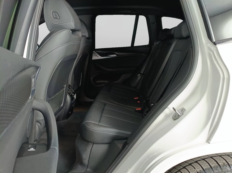 9 - BMW X3 X3 xdrive20d mhev 48V Msport auto