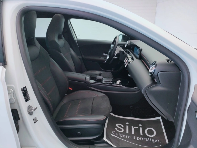 10 - Mercedes-Benz Classe A 180 d Premium auto