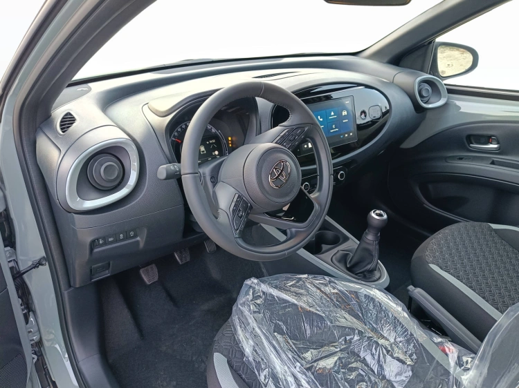 7 - Toyota AYGO X AYGO X 10B MT TREND MY24