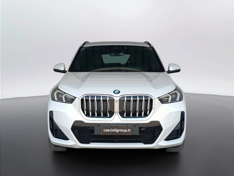 2 - BMW X1 X1 sdrive18d MSport auto