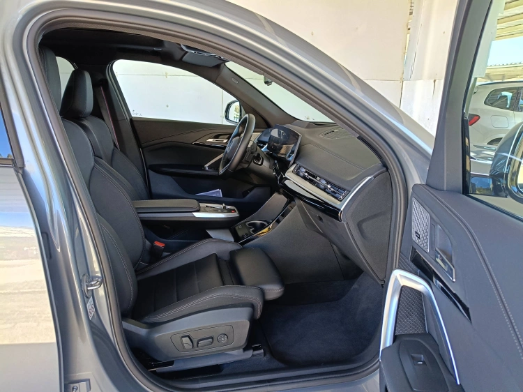 11 - BMW X2 X2 sdrive 18d MSport auto