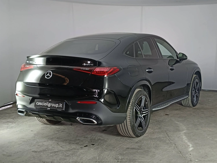 4 - Mercedes-Benz GLC 300 de phev AMG Line Premium 4matic auto