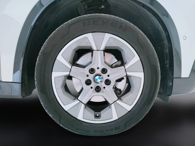 11 - BMW X1 X1 xdrive20d mhev 48V X-Line auto