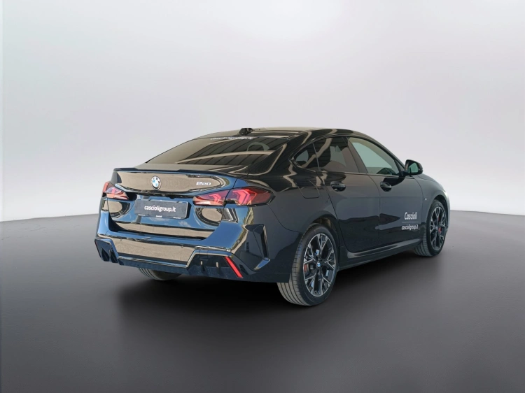 5 - BMW Serie 2 220 Gran Coupe 48V MSport Pro auto