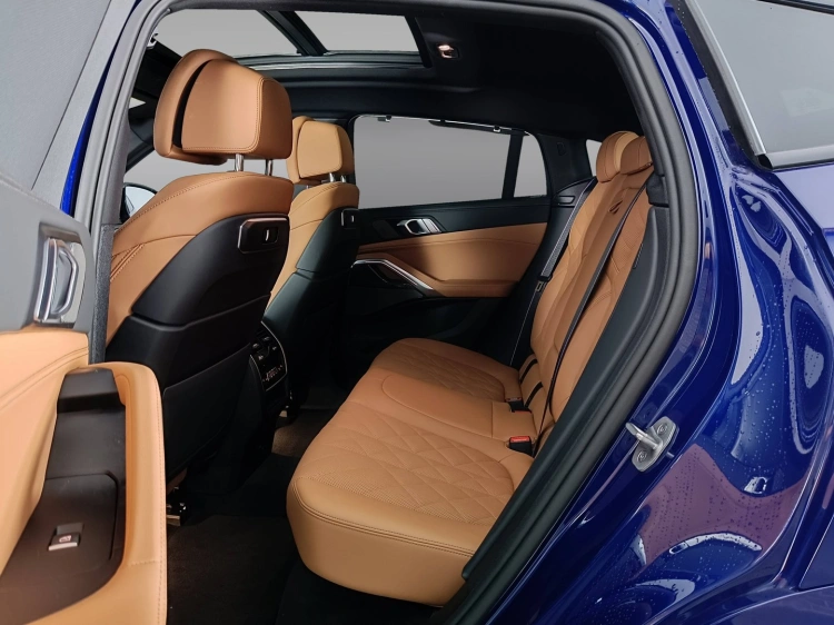 9 - BMW X6 X6 xdrive40d MSport Pro auto