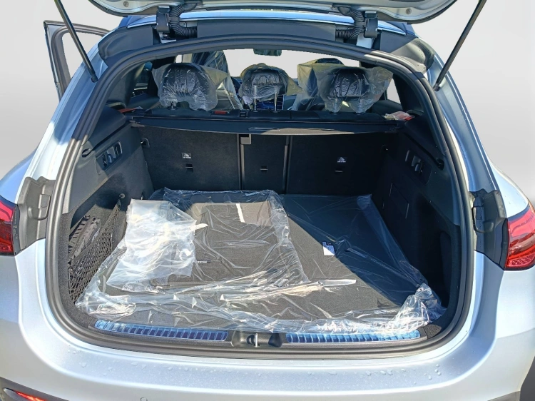 13 - Mercedes AMG GLC Mercedes-AMG GLC 43 4MATIC