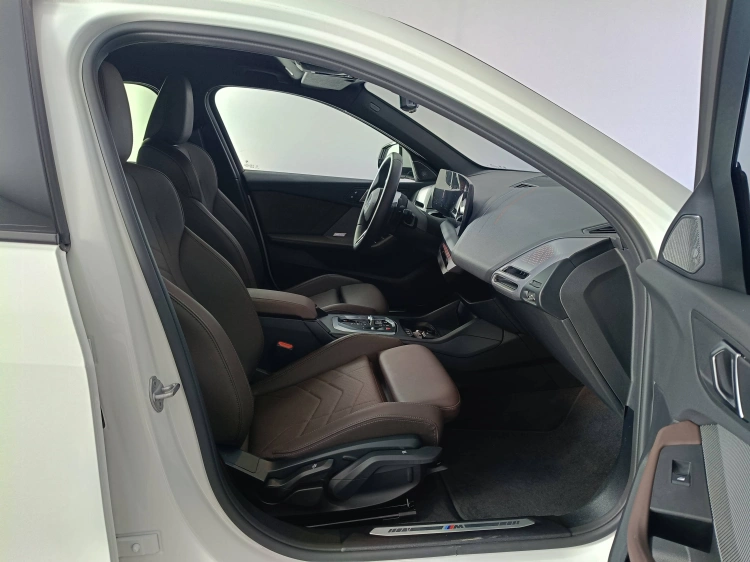 11 - BMW Serie 1 120d 48V MSport Pro auto