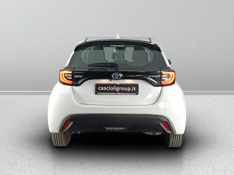5 - Toyota Yaris TOYOTA Yaris 1.5 Hybrid 5 porte Trend