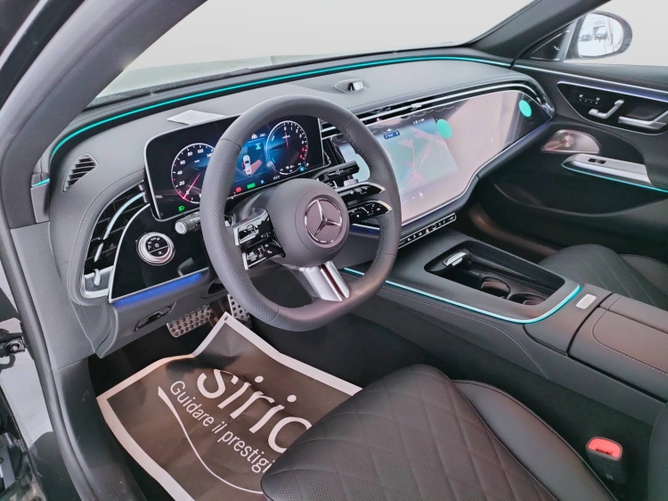 18 - Mercedes-Benz Classe E 300 de phev AMG Line Premium 4matic auto
