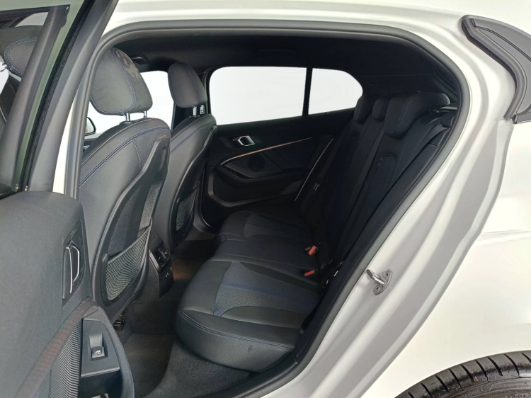 10 - BMW Serie 1 120d Msport auto