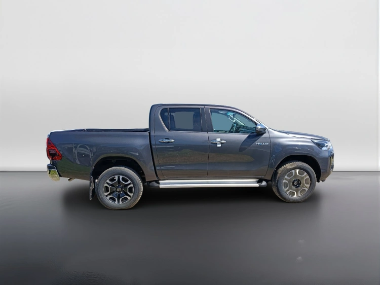 3 - Toyota Professional Hilux HILUX 2.4D A DC 4WD EXE MY24