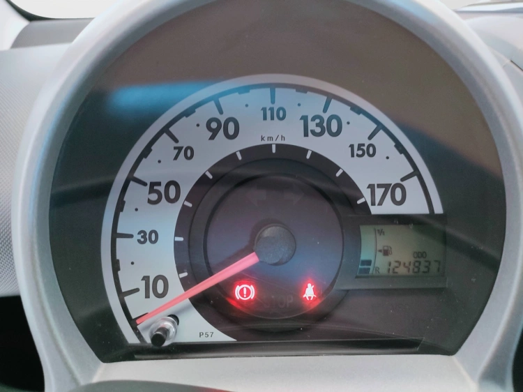 14 - Toyota Aygo Aygo 3p 1.0 Lounge connect