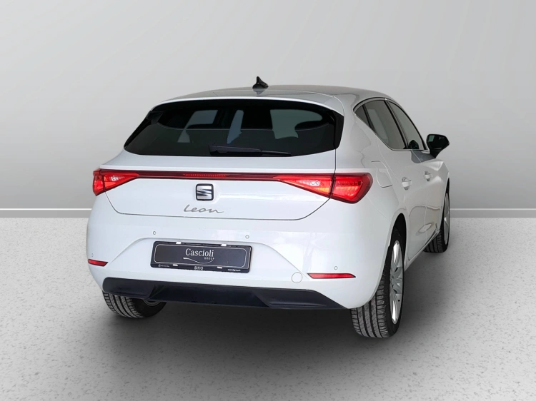 6 - Seat Leon Leon 1.0 tsi Style 110cv