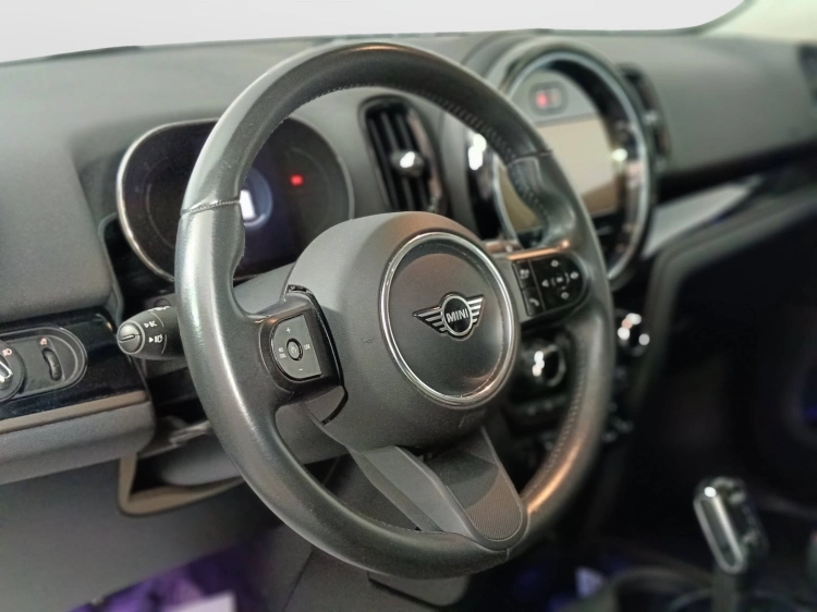 16 - MINI Countryman Mini Countryman 2.0 Cooper D Classic auto