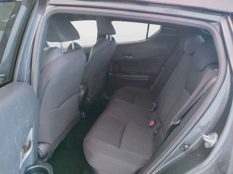 11 - Toyota C-HR C-HR 2.0h Trend e-cvt