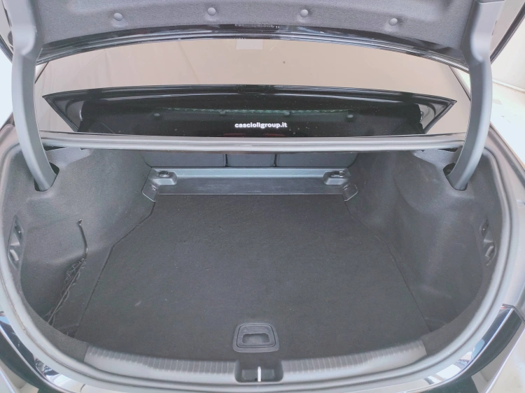 9 - Mercedes-Benz Classe C 220 d mhev Premium auto