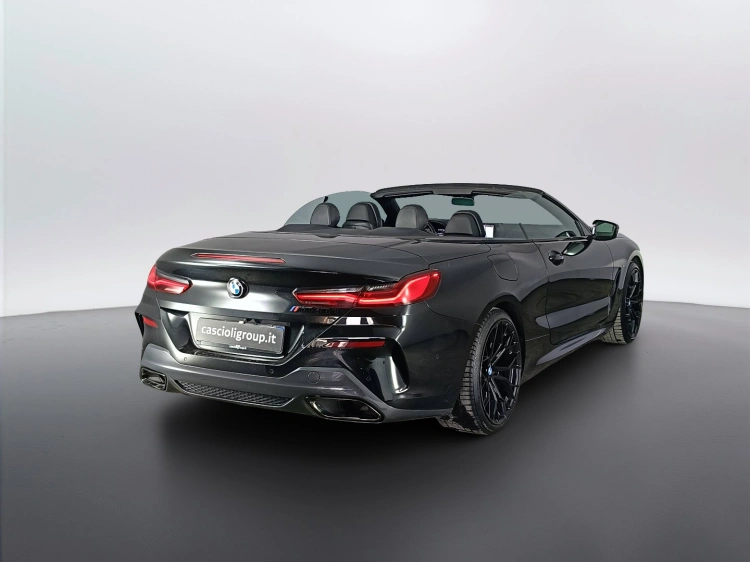 9 - BMW Serie 8 840d Cabrio mhev 48V xdrive auto