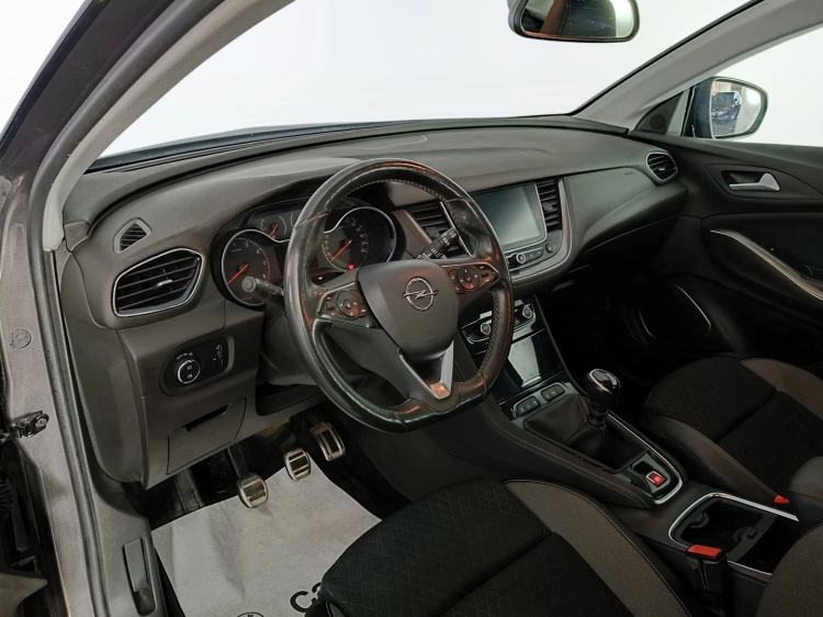 7 - Opel Grandland X 