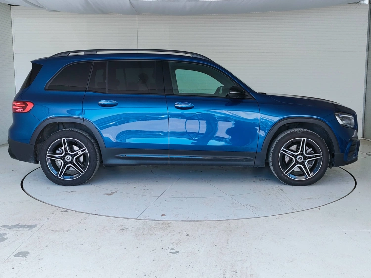 4 - Mercedes-Benz GLB 200 d AMG Line Advanced Plus 4matic auto 7p.ti