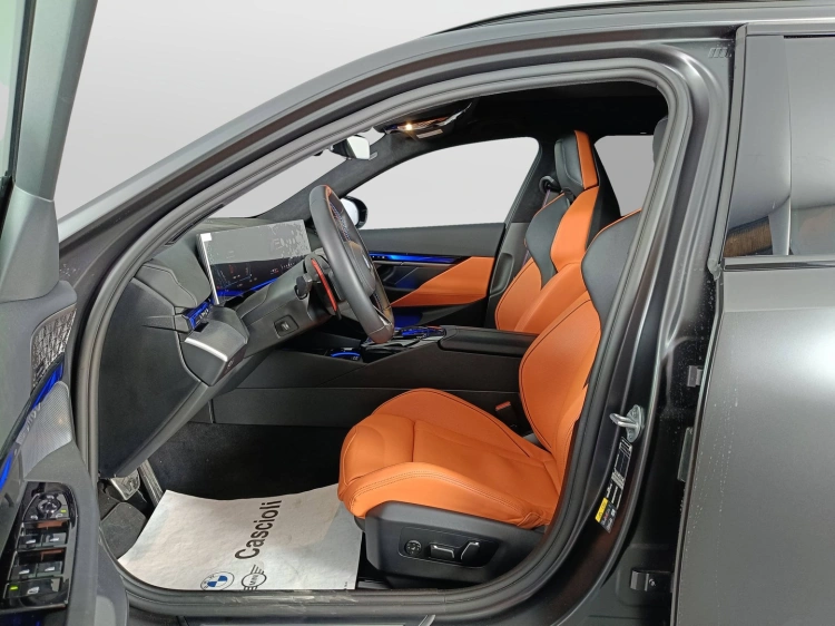 8 - BMW M M5 M5 Touring 4.4 727cv auto