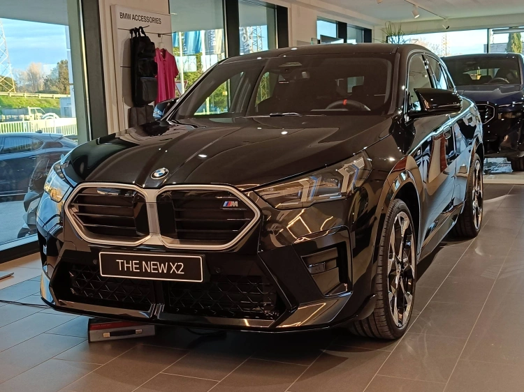 1 - BMW X2 M BMW X2 M35i xDrive