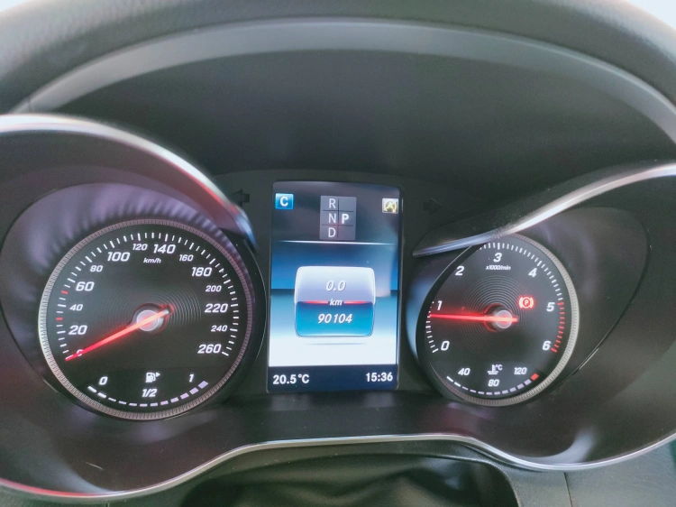 18 - Mercedes-Benz GLC Coupe 250 d Sport 4matic auto