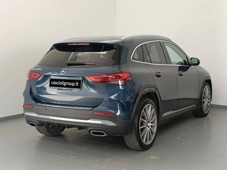 5 - Mercedes-Benz GLA 200 d Premium auto