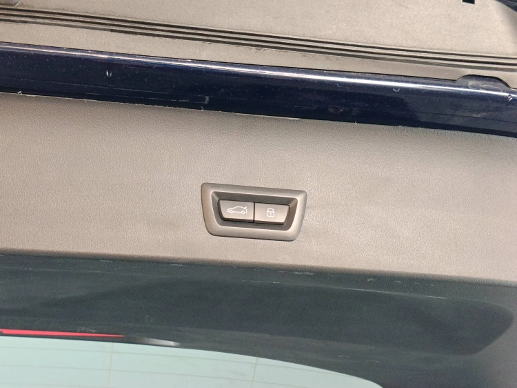 17 - BMW X3 X3 xDrive20d