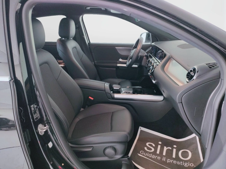 14 - Mercedes-Benz GLA 200 d Sport Plus 4matic auto