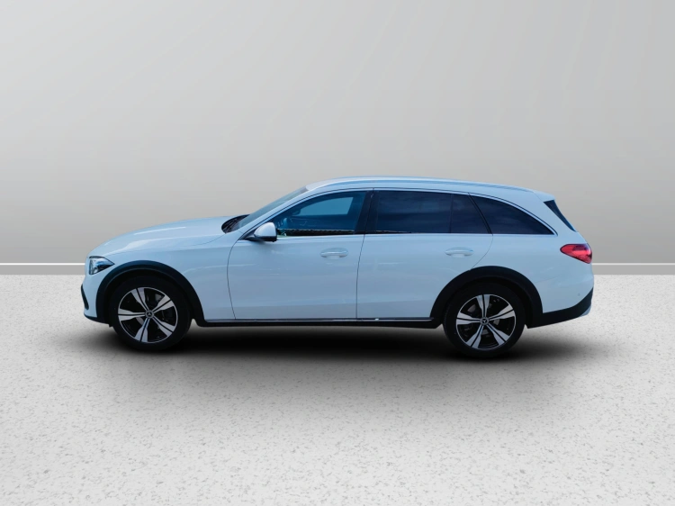 3 - Mercedes-Benz Classe C 220 d 4MATIC All Terrain