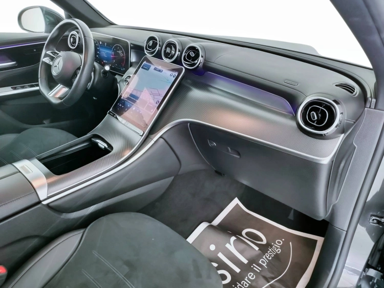 10 - Mercedes-Benz GLC 220 d AMG Line Advanced 4matic auto