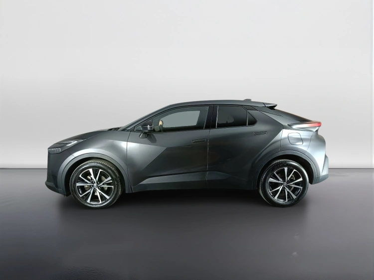 6 - Toyota C-HR C-HR 2.0 hv Trend fwd e-cvt