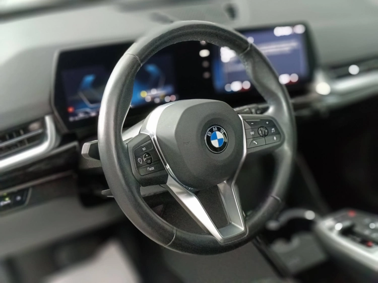 16 - BMW X1 X1 sdrive18d Edition Essence auto