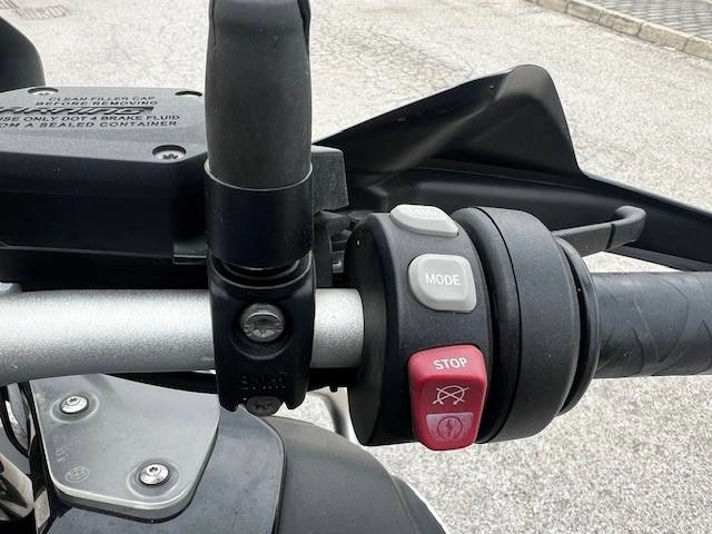 6 - BMW Motorrad GS R 1200 GS Adventure my10