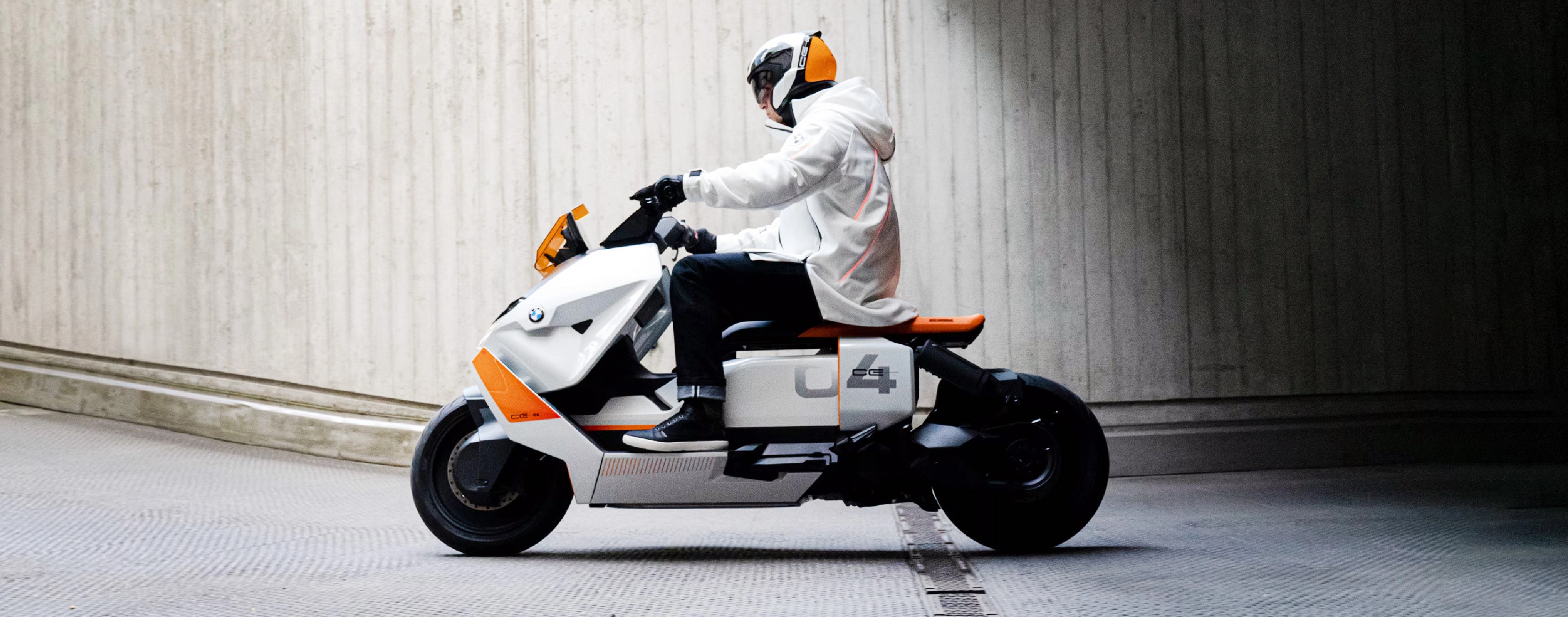 BMW MOTORRAD | CE 04