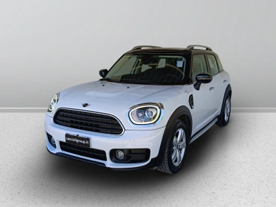 1 - MINI Countryman Cascioli Group