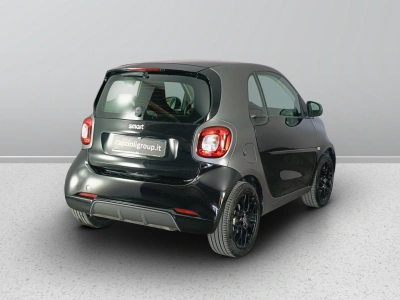 4 - smart fortwo Cascioli Group