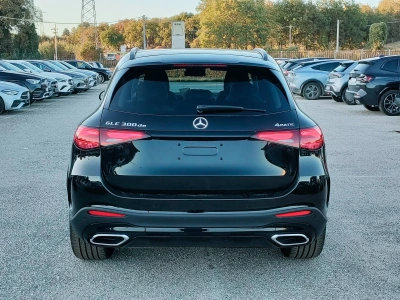 4 - Mercedes-Benz GLC Cascioli Group