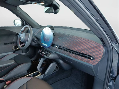 10 - MINI Aceman Cascioli Group